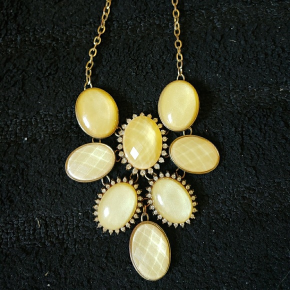 Necklace - Picture 1 of 2